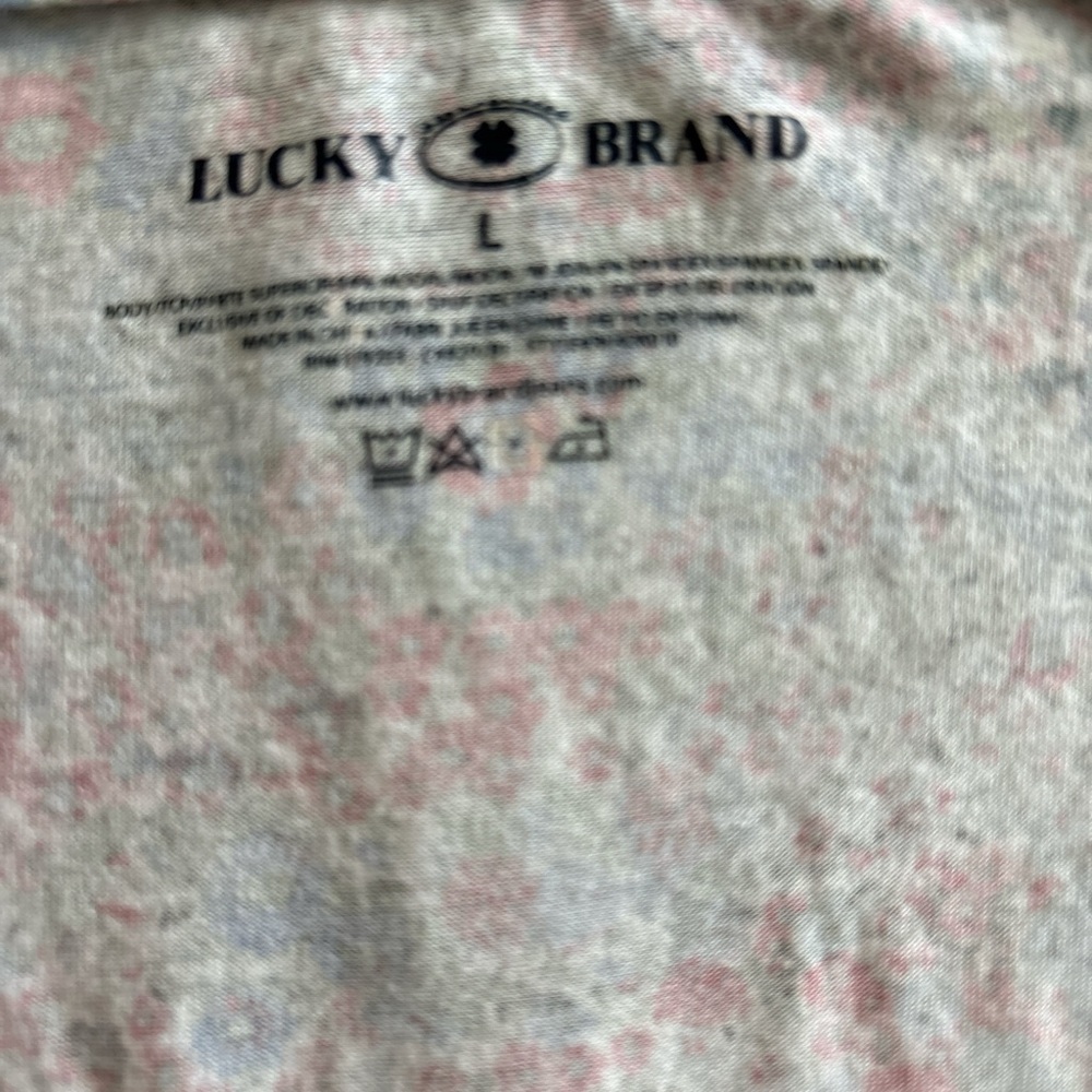 Bundle of Kut and Lucky Brand multicolor Tops with Floral Accents. L - Picture 7 of 13